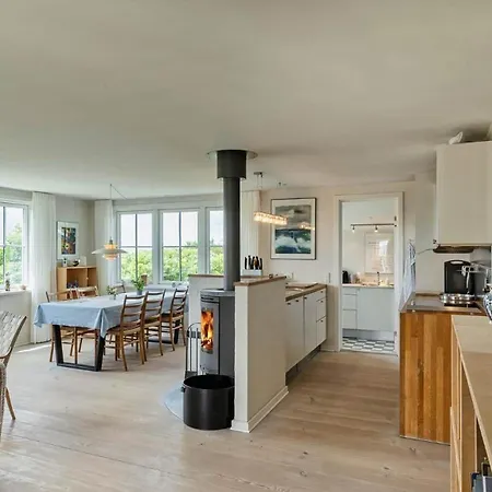 Ve111-vejers-strand-nordvej-9-a * バイアス・スタン