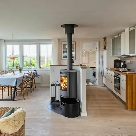 Ve111-vejers-strand-nordvej-9-a バイアス・スタン