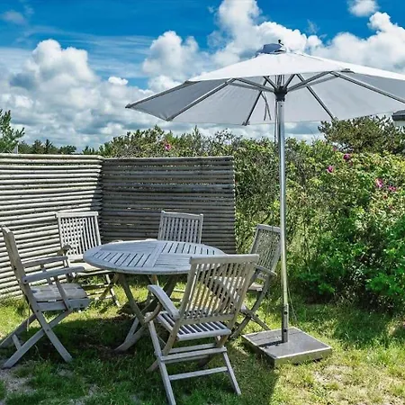 Ve111-vejers-strand-nordvej-9-a * バイアス・スタン